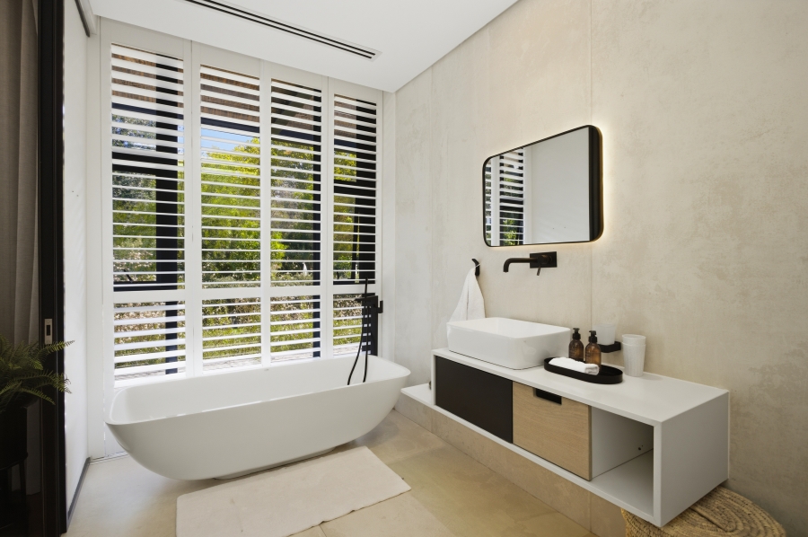 7 Bedroom Property for Sale in Groot Constantia Western Cape